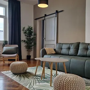 Citygem - Just Perfect For Two Pula