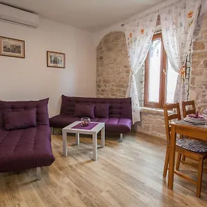 Irma Apartment