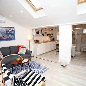 Appartement Sweet With Free Private Parking, Pula